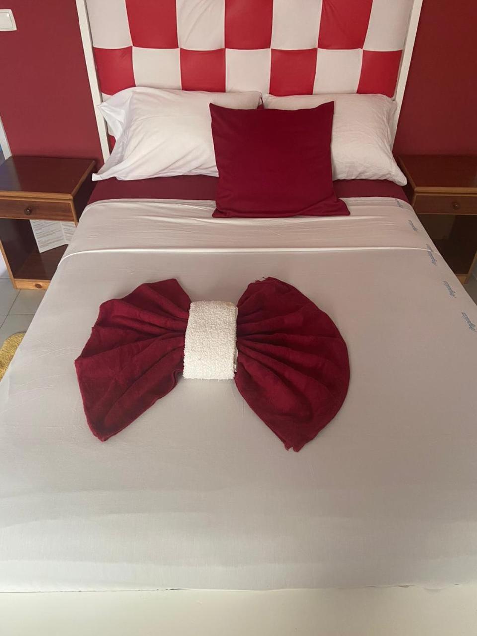 Casa Ze & Sonia Bed & Breakfast Portela Ngoại thất bức ảnh